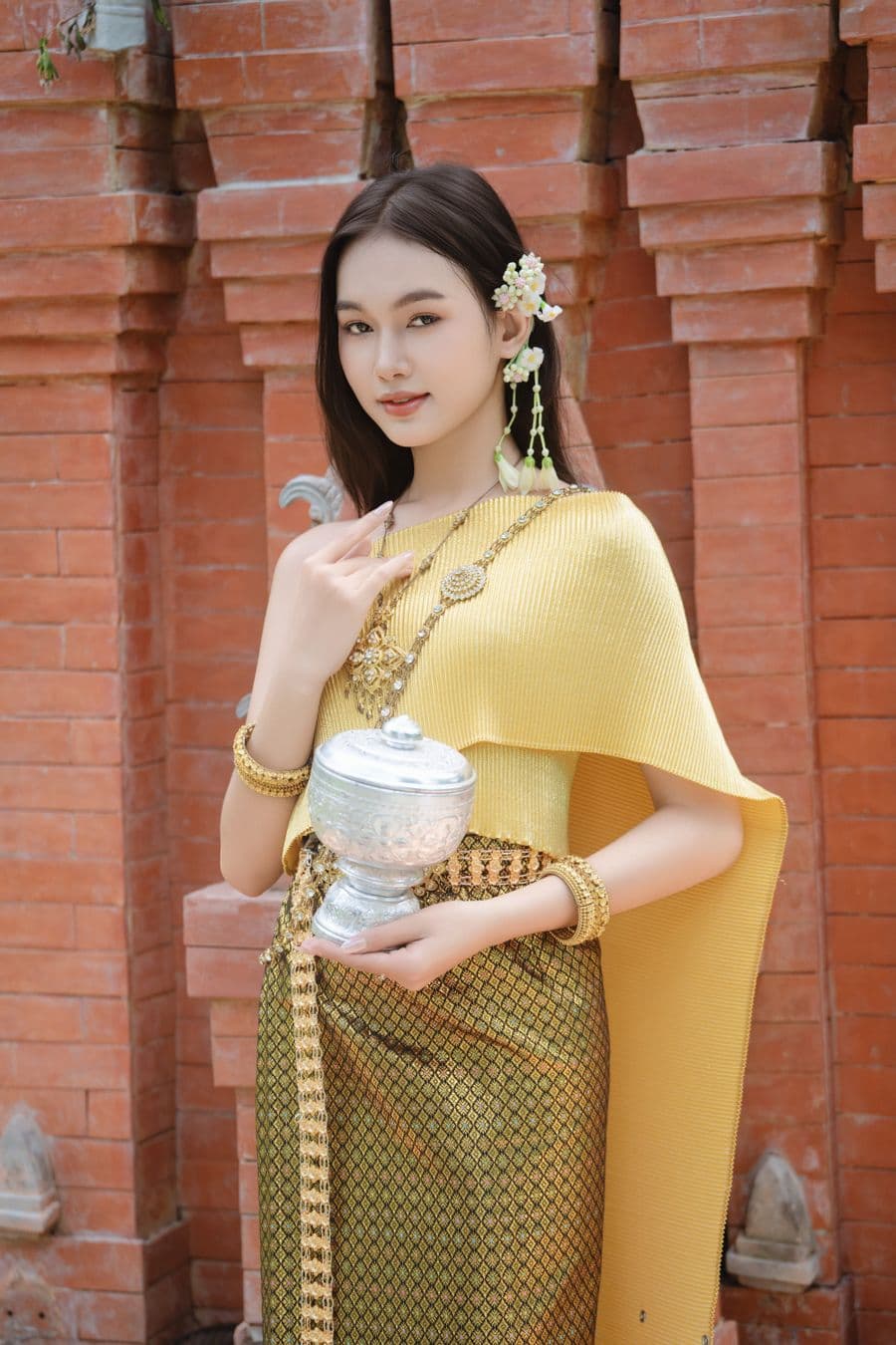 ชุดไทยญาติเจ้าภาพงานบวช